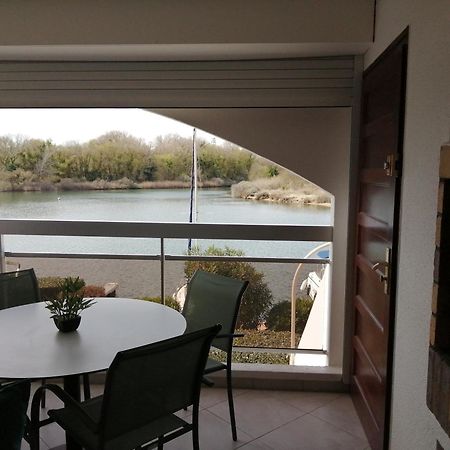 Vue Lagune Et Bateaux A 100M De La Plage سان سيبريان المظهر الخارجي الصورة